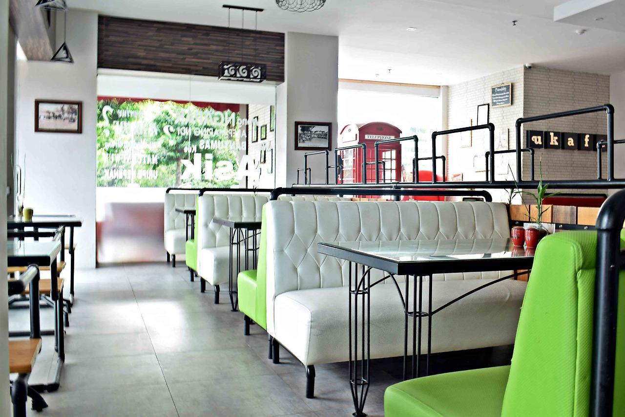 Meotel Пурвокерто Экстерьер фото