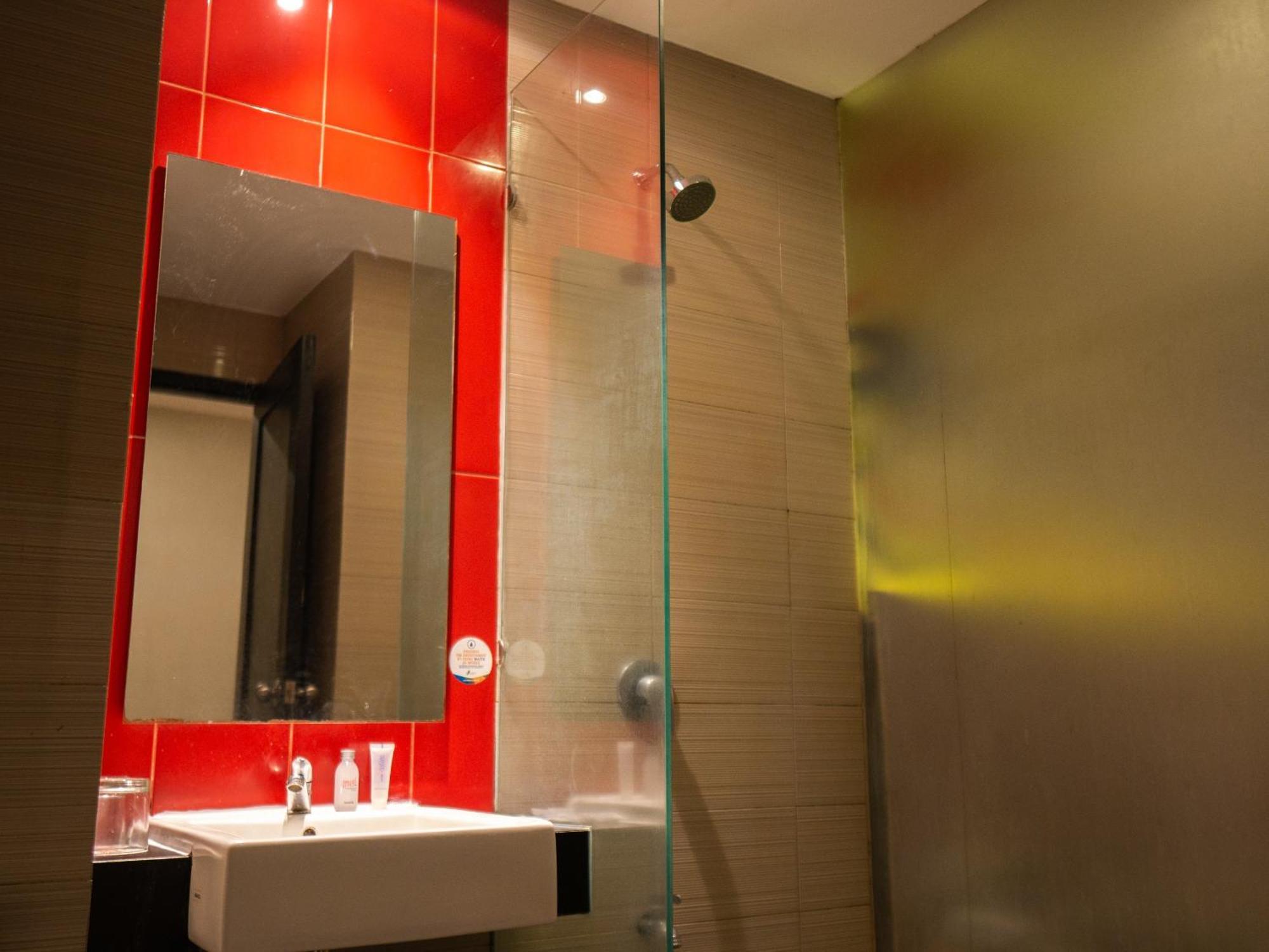 Meotel Пурвокерто Экстерьер фото