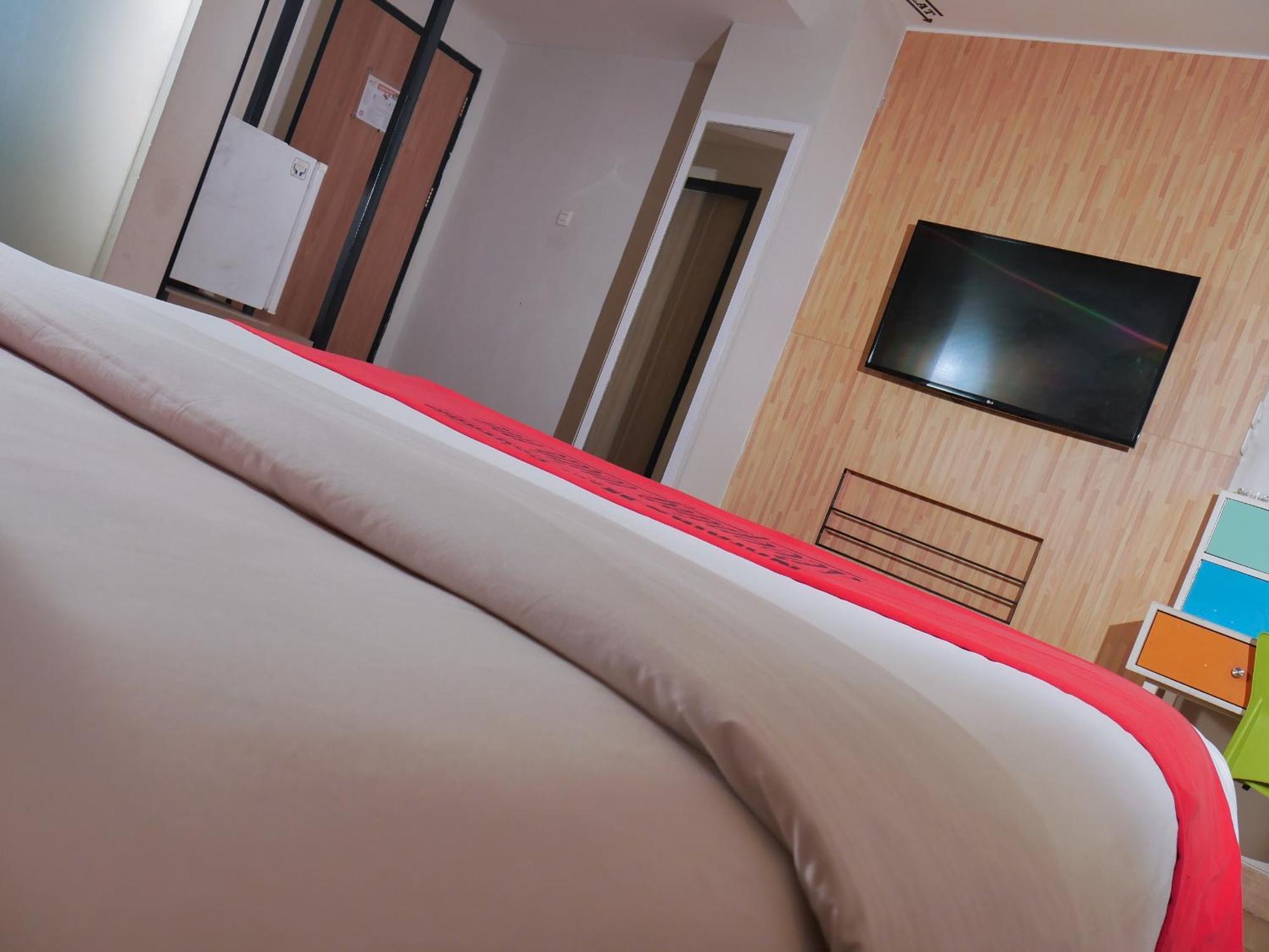 Meotel Пурвокерто Экстерьер фото